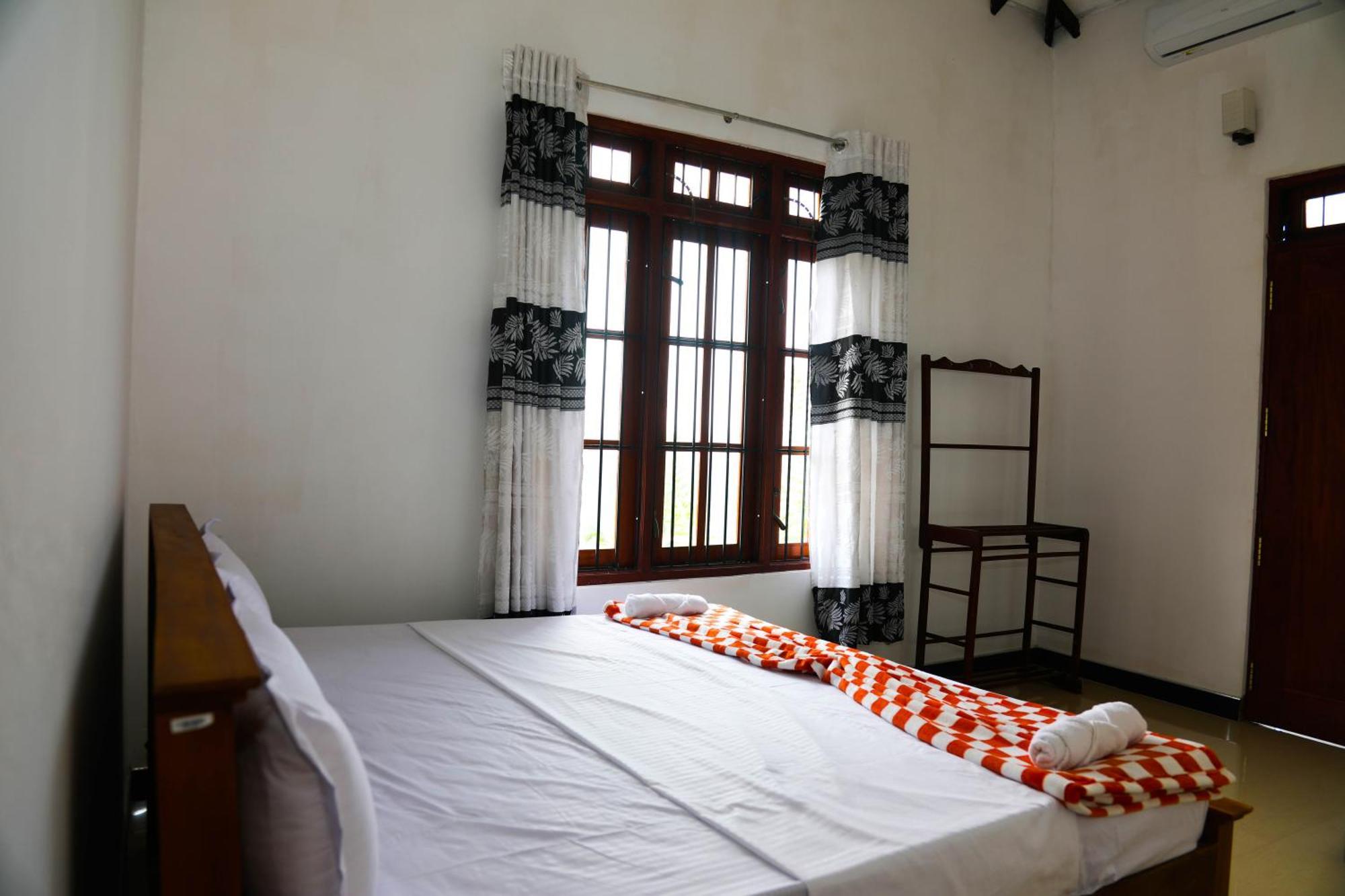 Mountain Bliss Villa Peradeniya Exterior photo