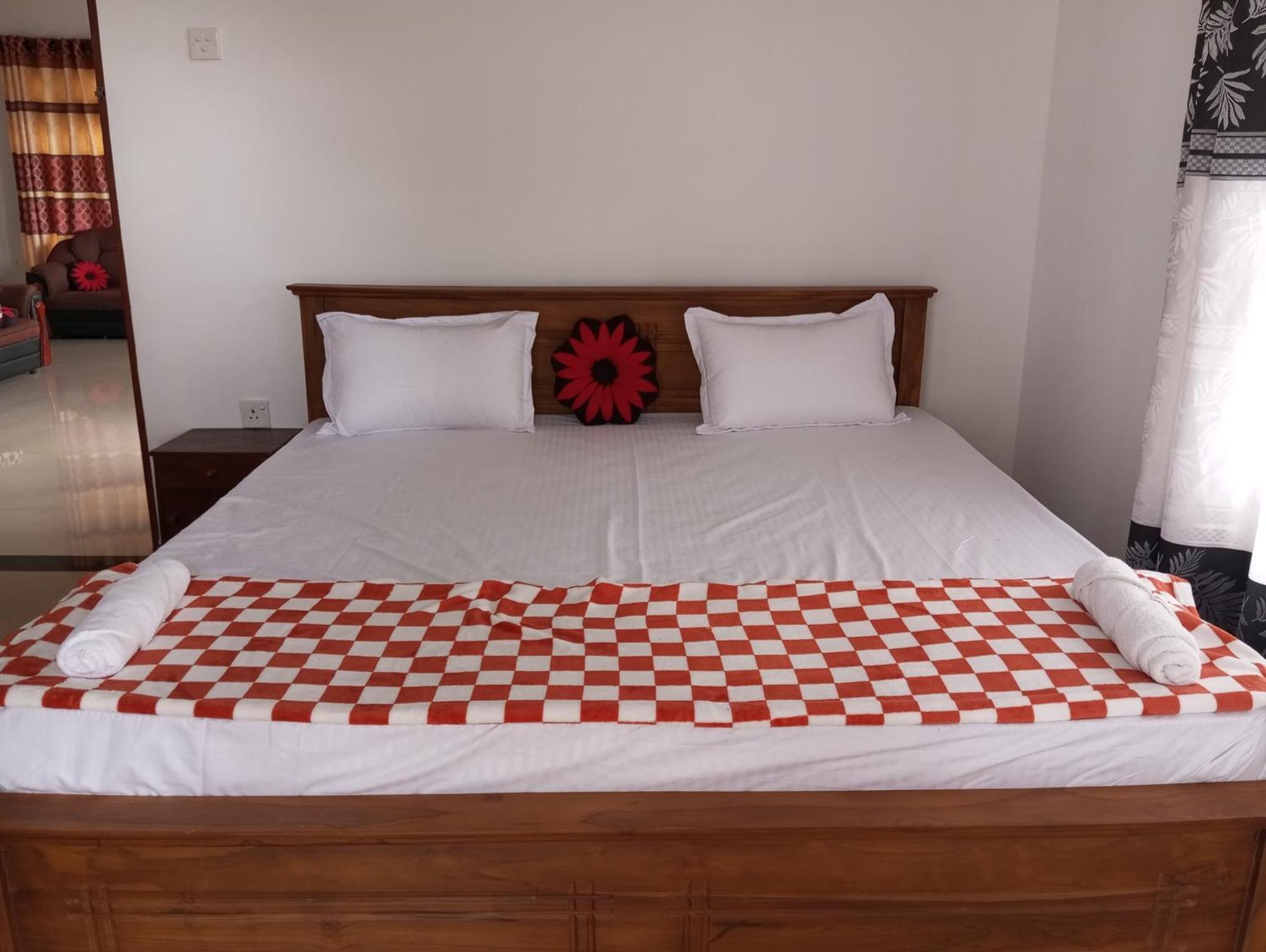 Mountain Bliss Villa Peradeniya Room photo
