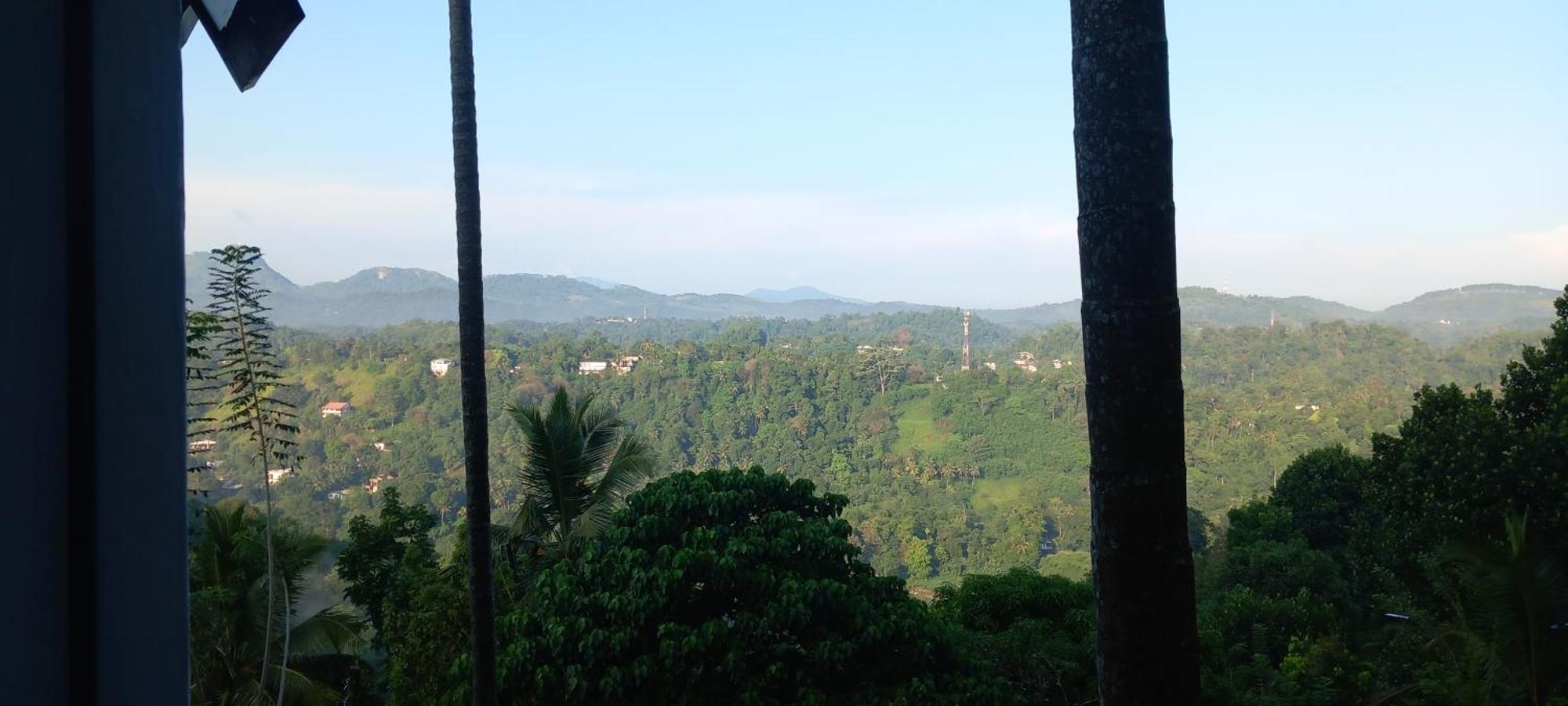 Mountain Bliss Villa Peradeniya Exterior photo